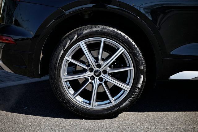 Used 2024 Audi SQ5 Premium AWD/4WD image 5