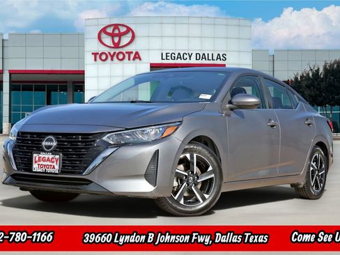 Used 2024 Nissan Sentra SV FWD image 1