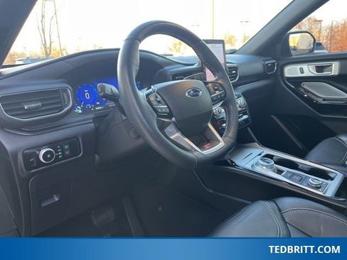 Used 2022 Ford Explorer ST w/ Equipment Group 401A image 26