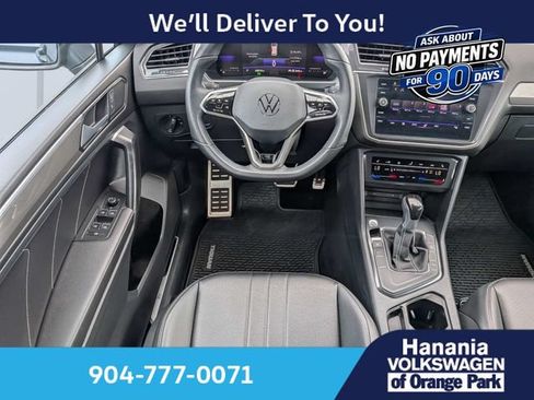 Certified 2023 Volkswagen Tiguan SE R-Line FWD image 16