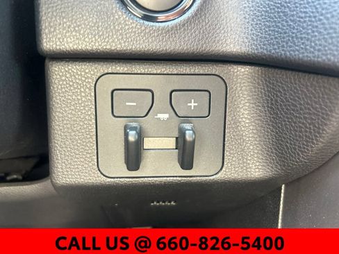 Certified 2025 Toyota Tundra SR5 AWD/4WD image 19