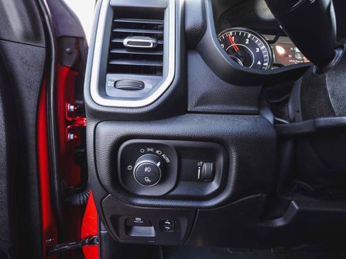 Used 2023 RAM 1500 Big Horn image 28