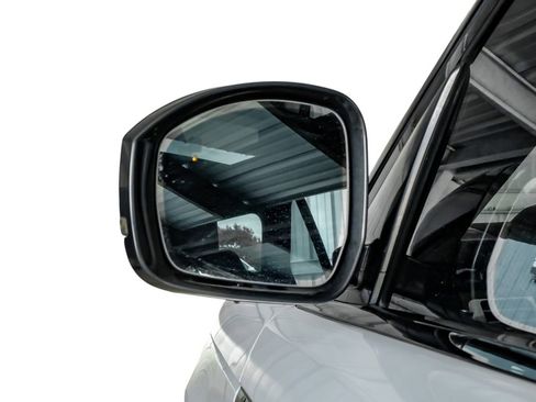 Used 2017 Land Rover Range Rover Supercharged image 39