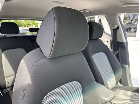 Used 2019 Hyundai Kona SEL FWD image 45