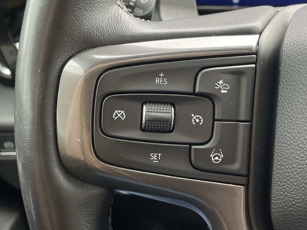Used 2024 Chevrolet Silverado 1500 High Country AWD/4WD image 25