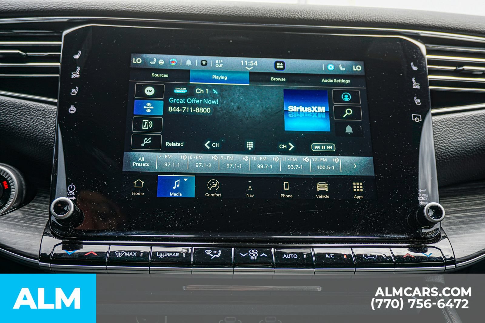 Used 2024 Jeep Wagoneer Series II w/ Flexible Seating Group RWD image 44
