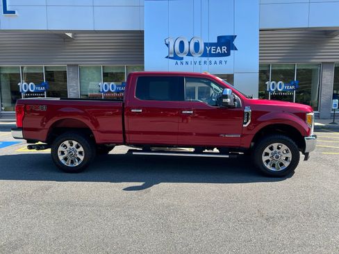 Certified 2017 Ford F250 Lariat w/ Chrome Package AWD/4WD image 11