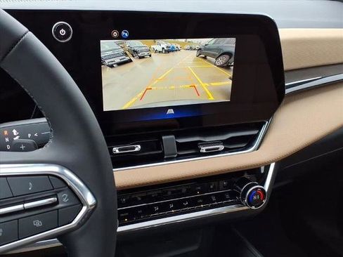 New 2026 Chevrolet Equinox ACTIV image 24