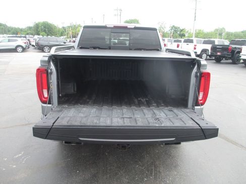 Used 2020 GMC Sierra 1500 SLT w/ SLT Premium Plus Package AWD/4WD image 9