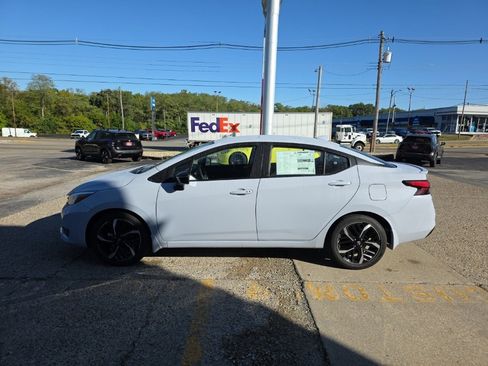New 2025 Nissan Versa SR image 8