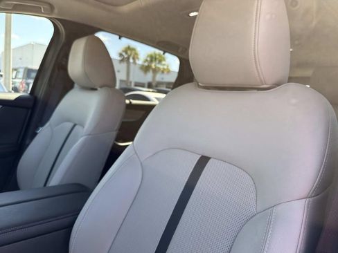 Certified 2025 MAZDA CX-90 3.3 Turbo w/ Preferred Package image 30