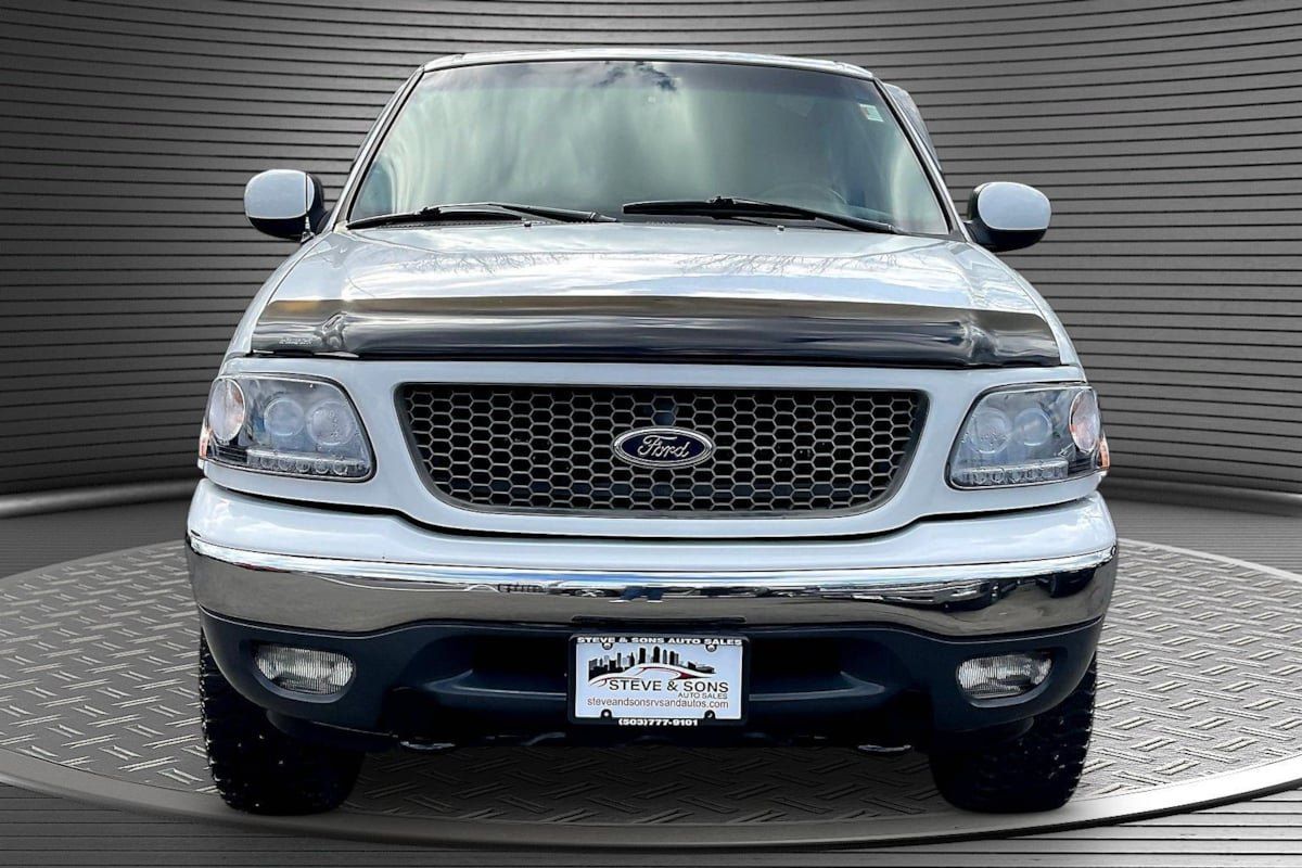 Used 2001 Ford F150 XL AWD/4WD image 2