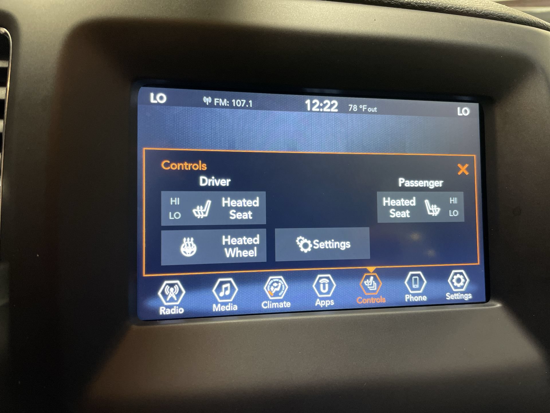 Used 2021 Jeep Compass Latitude w/ Convenience Group FWD image 21