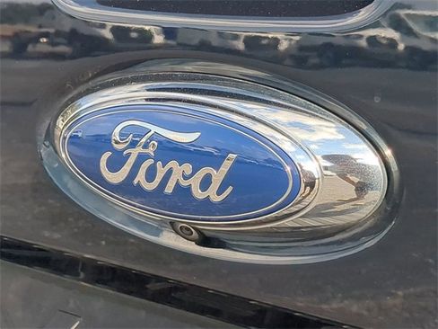 Used 2022 Ford Maverick Lariat w/ Equipment Group 500A Standard image 13