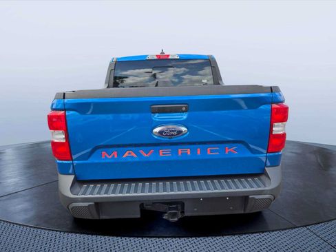 Used 2022 Ford Maverick Lariat FWD image 4
