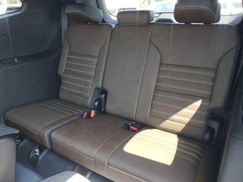 New 2026 GMC Acadia Denali Ultimate AWD/4WD image 8