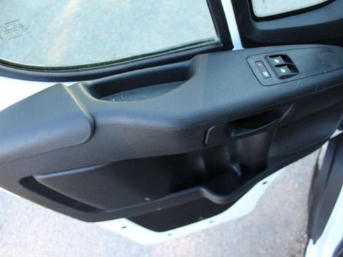 Used 2025 RAM ProMaster 2500 FWD image 8