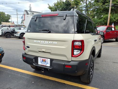 Certified 2025 Ford Bronco Sport Badlands w/ Badlands Tech Package AWD/4WD image 8