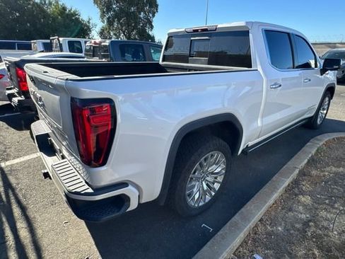 Used 2019 GMC Sierra 1500 Denali w/ Denali Ultimate Package AWD/4WD image 5