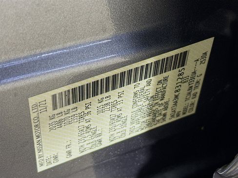 Used 2021 Nissan Rogue S image 36