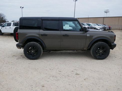 New 2025 Ford Bronco Big Bend image 3