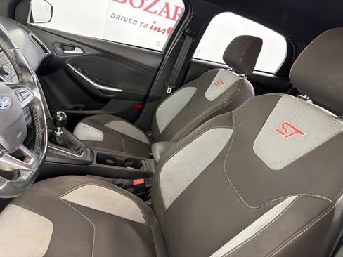 Used 2015 Ford Focus ST FWD image 11