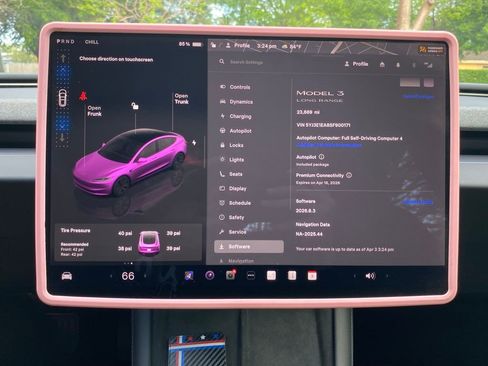 Used 2025 Tesla Model 3 RWD image 2
