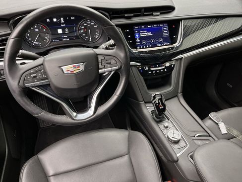 Certified 2023 Cadillac XT6 Premium Luxury w/ Technology Package AWD/4WD image 15