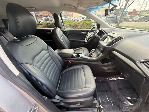 Used 2017 Ford Edge SEL w/ Equipment Group 201A image 42