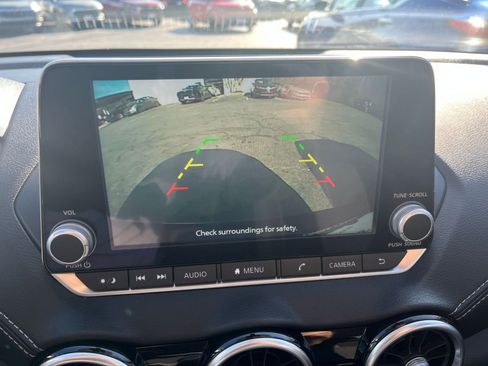 Used 2025 Nissan Sentra SV image 17