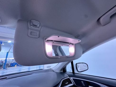 Used 2014 Ford Fusion SE FWD image 35