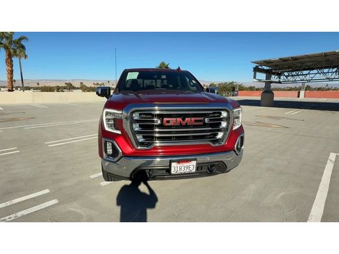 Used 2021 GMC Sierra 1500 SLT w/ SLT Premium Package image 3