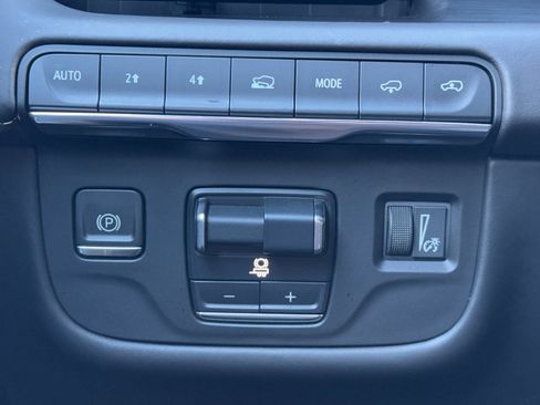 Certified 2024 Cadillac Escalade ESV Premium Luxury Platinum image 61