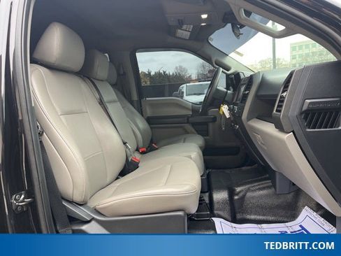 Used 2022 Ford F250 XL w/ Power Equipment Group image 19