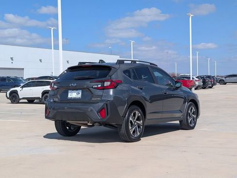 Certified 2025 Subaru Crosstrek 2.0i Premium image 5
