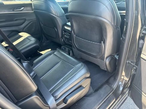 Used 2024 Jeep Grand Cherokee L Limited w/ Black Appearance Package AWD/4WD image 25