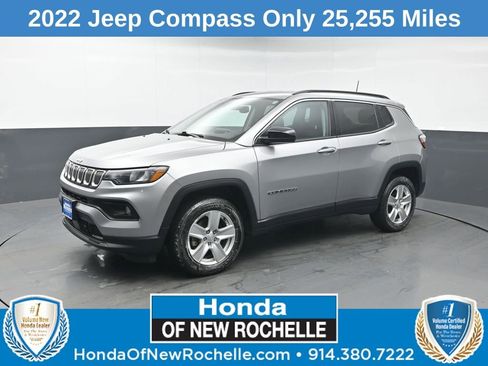 Used 2022 Jeep Compass Latitude w/ Convenience Group image 1