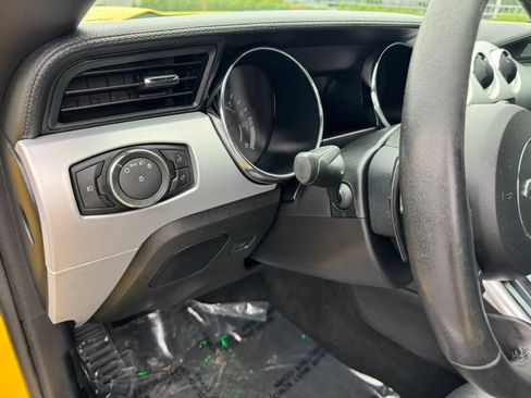 Used 2017 Ford Mustang GT Premium w/ Enhanced Security Package RWD image 28