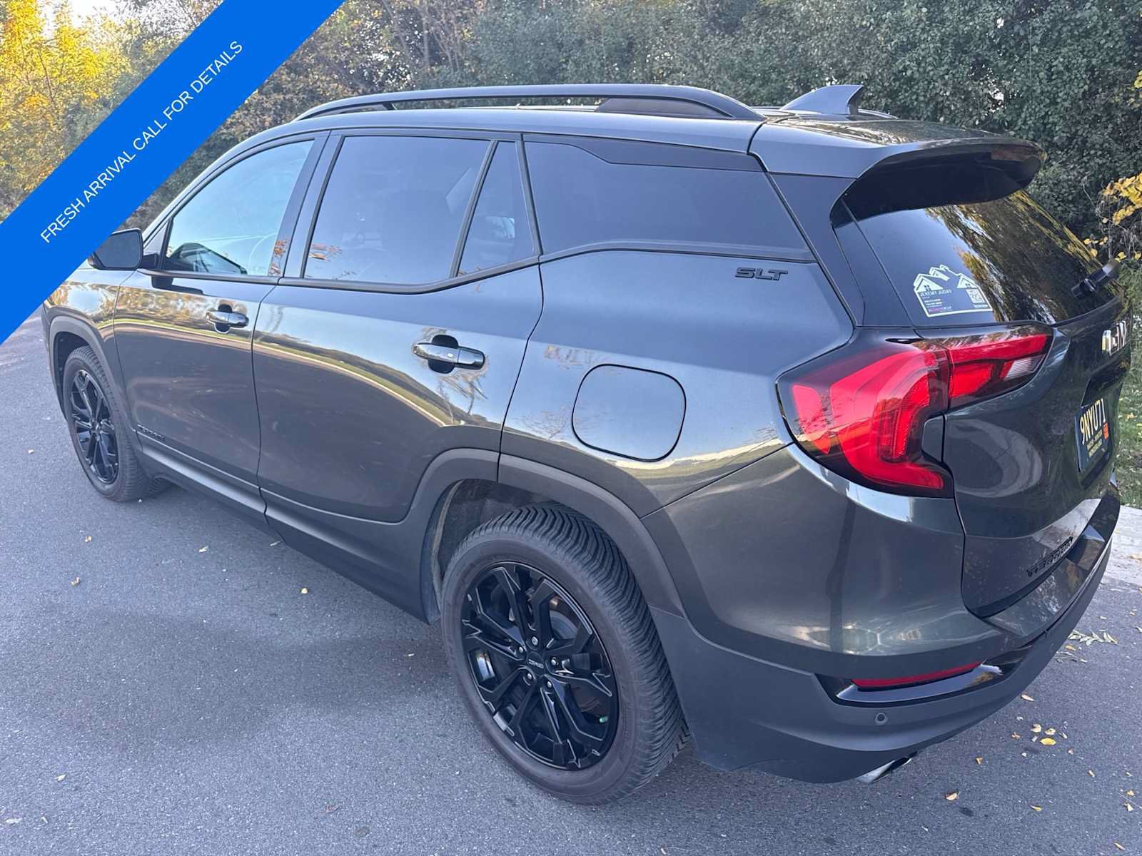Used 2019 GMC Terrain SLT w/ Preferred Package AWD/4WD image 10