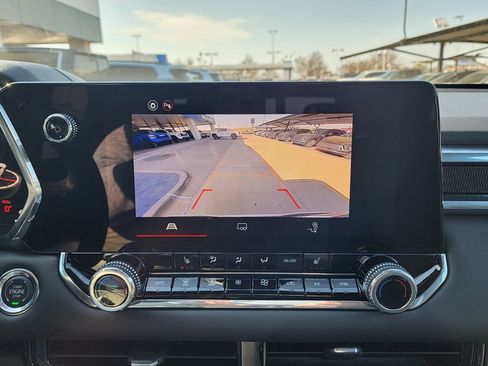 New 2026 GMC Canyon Elevation w/ Convenience Package image 28