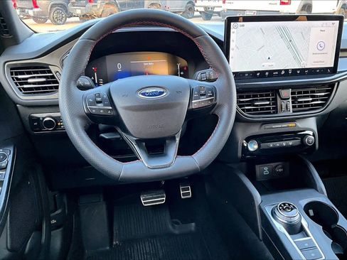 Certified 2023 Ford Escape ST-Line w/ Tech Pack #1 image 6