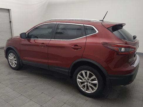 Used 2020 Nissan Rogue Sport SV FWD image 3