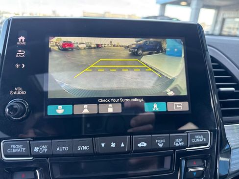 Used 2024 Honda Odyssey Elite image 23