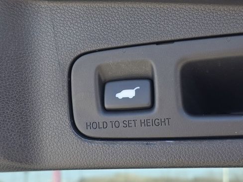 Used 2021 Honda CR-V Touring image 25