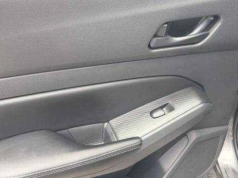 Used 2024 Nissan Altima 2.5 SV image 26