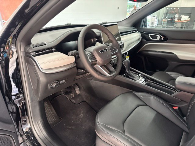 New 2026 Jeep Compass Limited AWD/4WD image 27