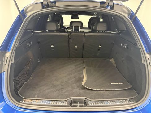 Used 2023 Mercedes-Benz GLC 300 4MATIC w/ AMG Line image 39
