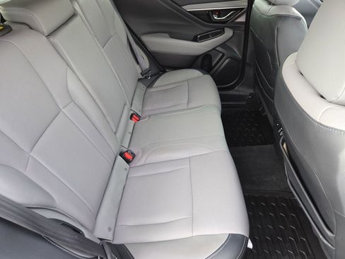 Used 2023 Subaru Outback Limited image 29