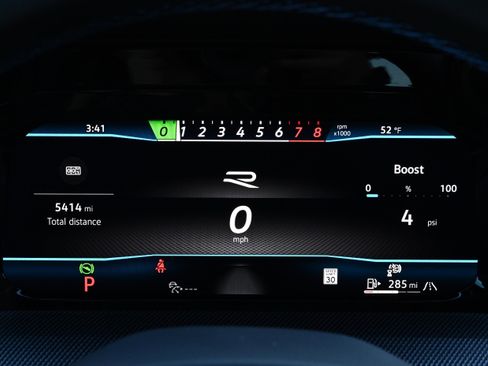 Used 2025 Volkswagen Golf w/ Euro Style Package image 16