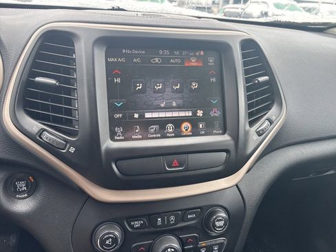 Used 2015 Jeep Cherokee Limited w/ Trailer Tow Group image 14